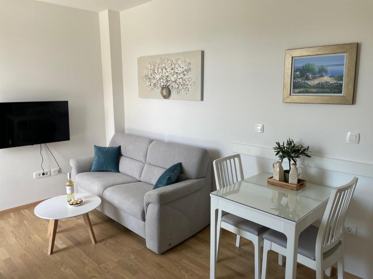 Studio Apartment Maris Podstrana Dış mekan fotoğraf