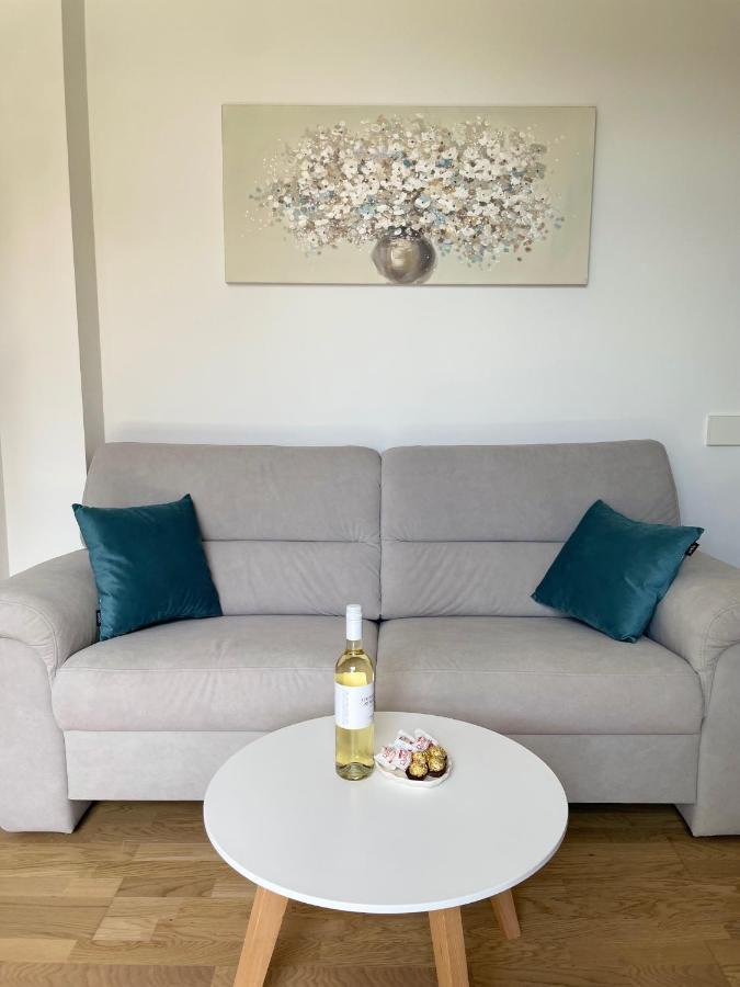 Studio Apartment Maris Podstrana Dış mekan fotoğraf